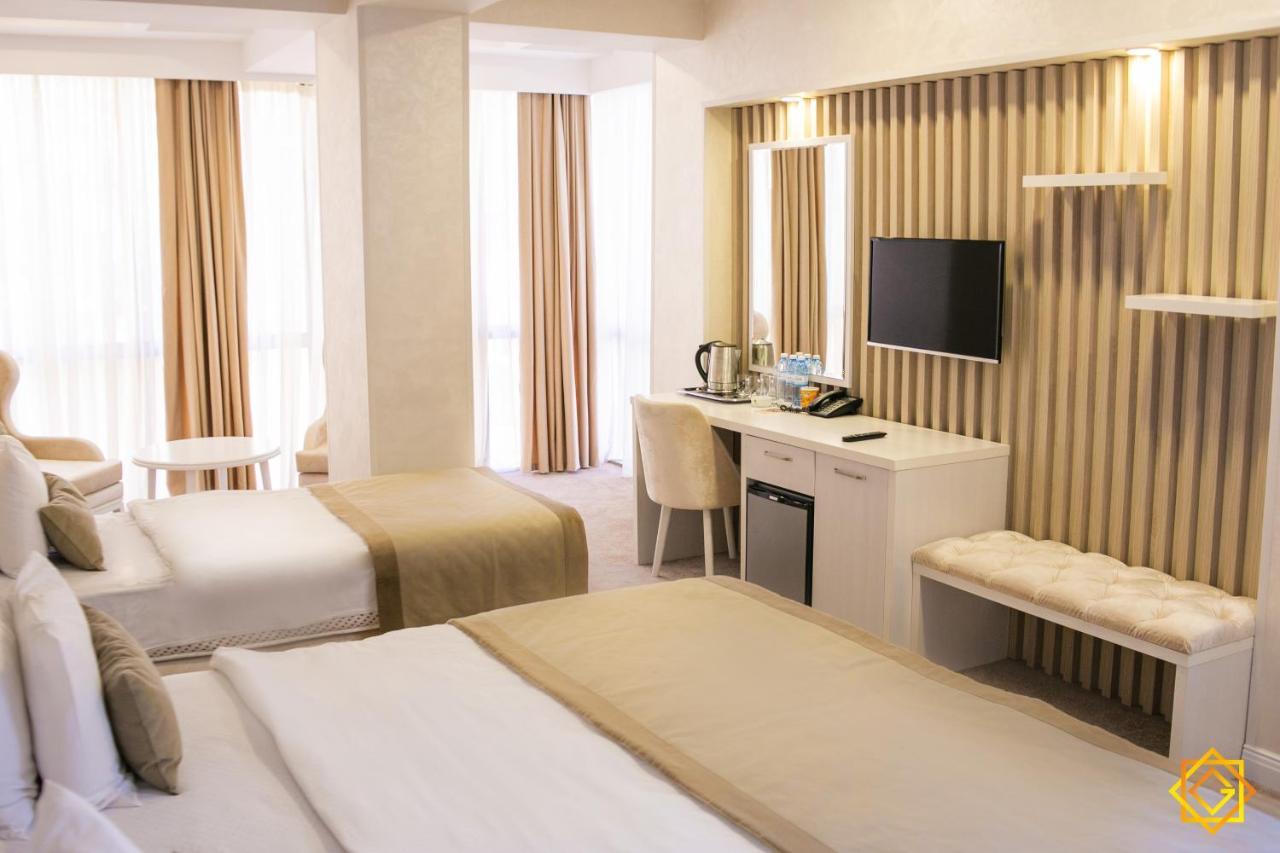 Ganjali Plaza Hotel Baku Exterior foto